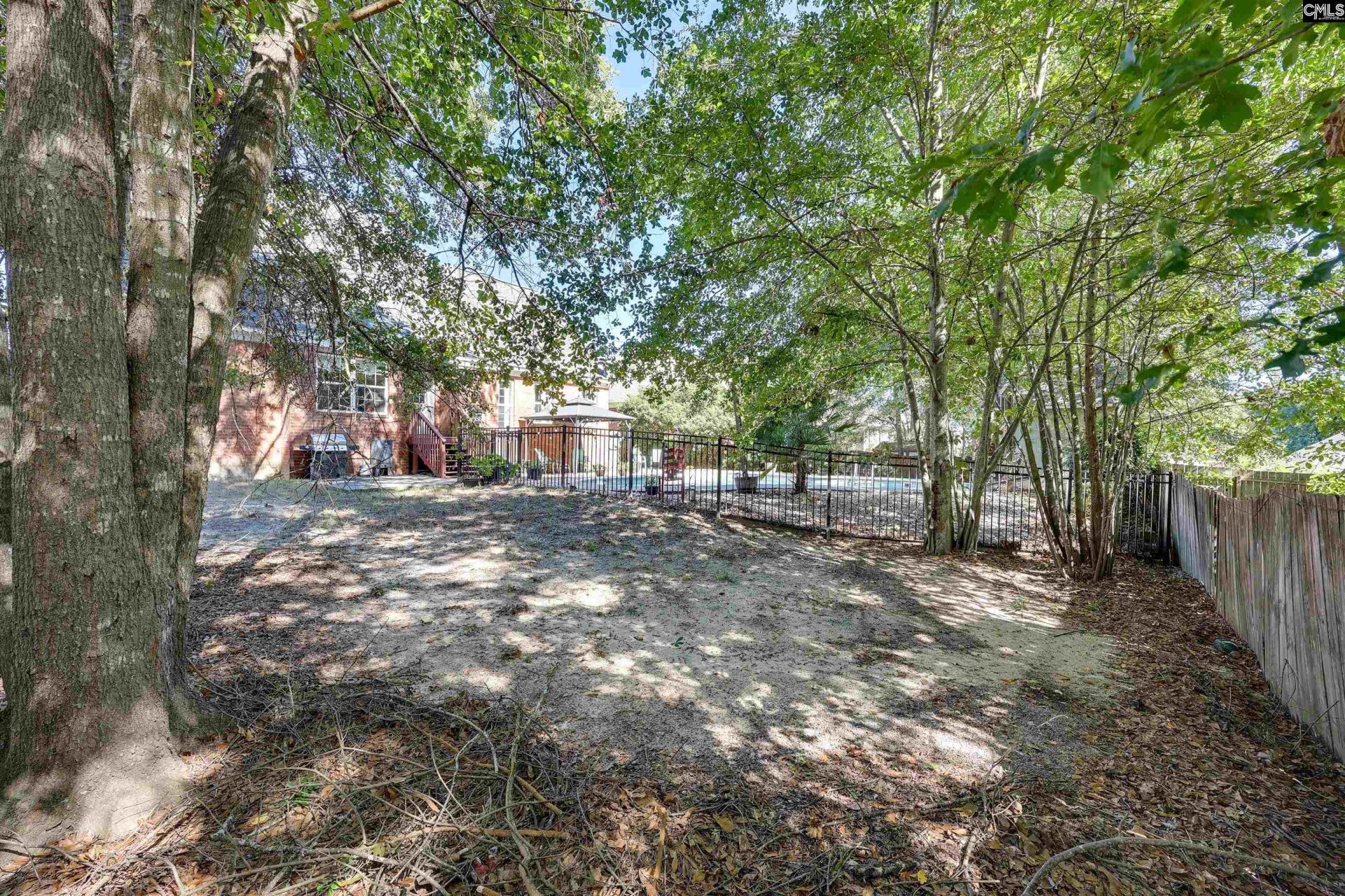 130 Letha Lane  Photo 6