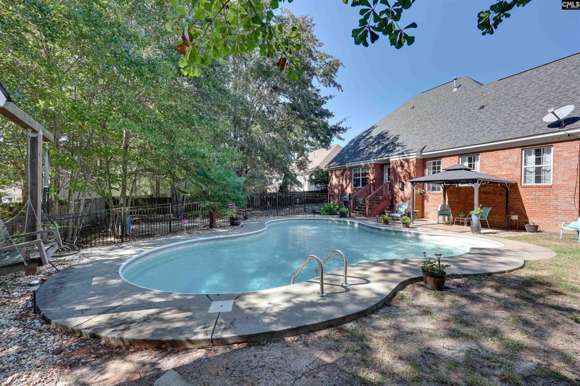 130 Letha Lane  Photo 8