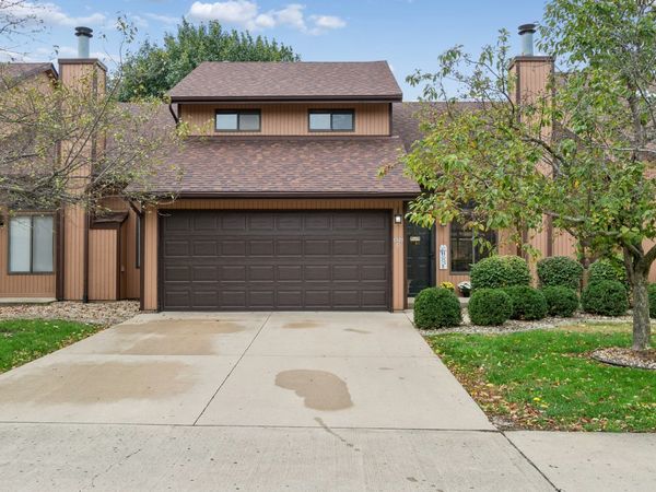 1321 Dresden Drive, Unit C, Morris, IL 60450