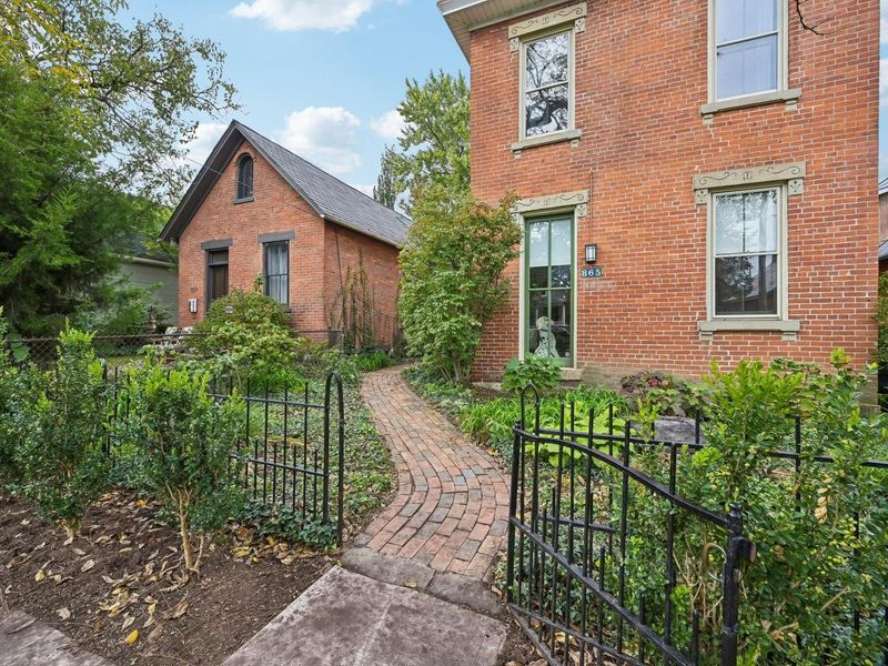 865 Mohawk Street, Columbus, OH 43206 Photo 5