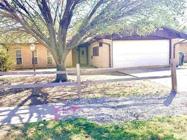 5518 NW ALAN A DALE LN, LAWTON, OK 73505
