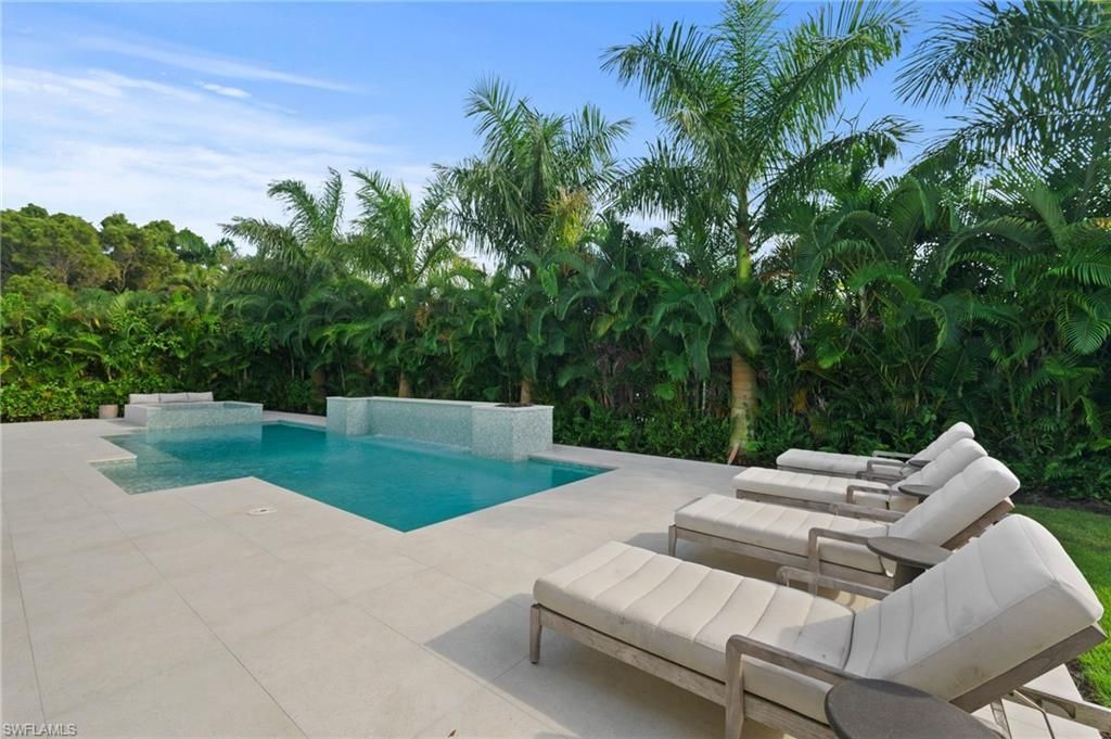 646 Anchor Rode Dr, Naples, FL 34103 Photo
