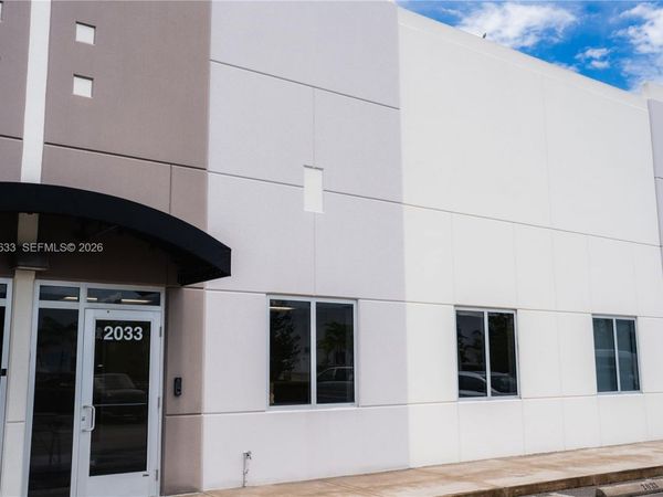 2033 NW 135th Ave , Unit 10, Sweetwater, FL 33182
