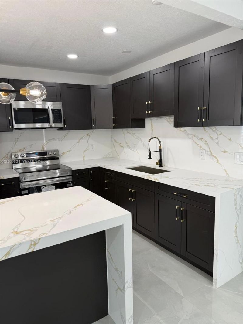 775 E 6th Pl , Hialeah, FL 33010 Photo