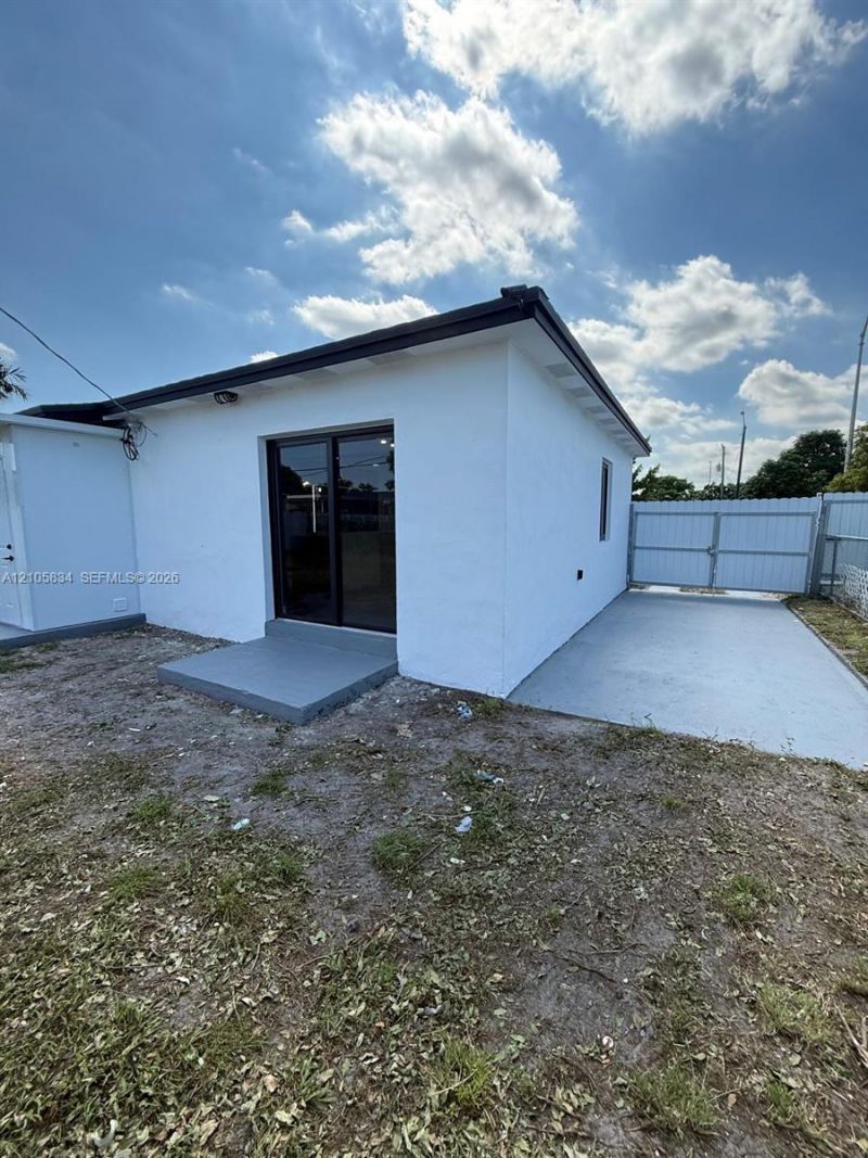 775 E 6th Pl , Hialeah, FL 33010 Photo