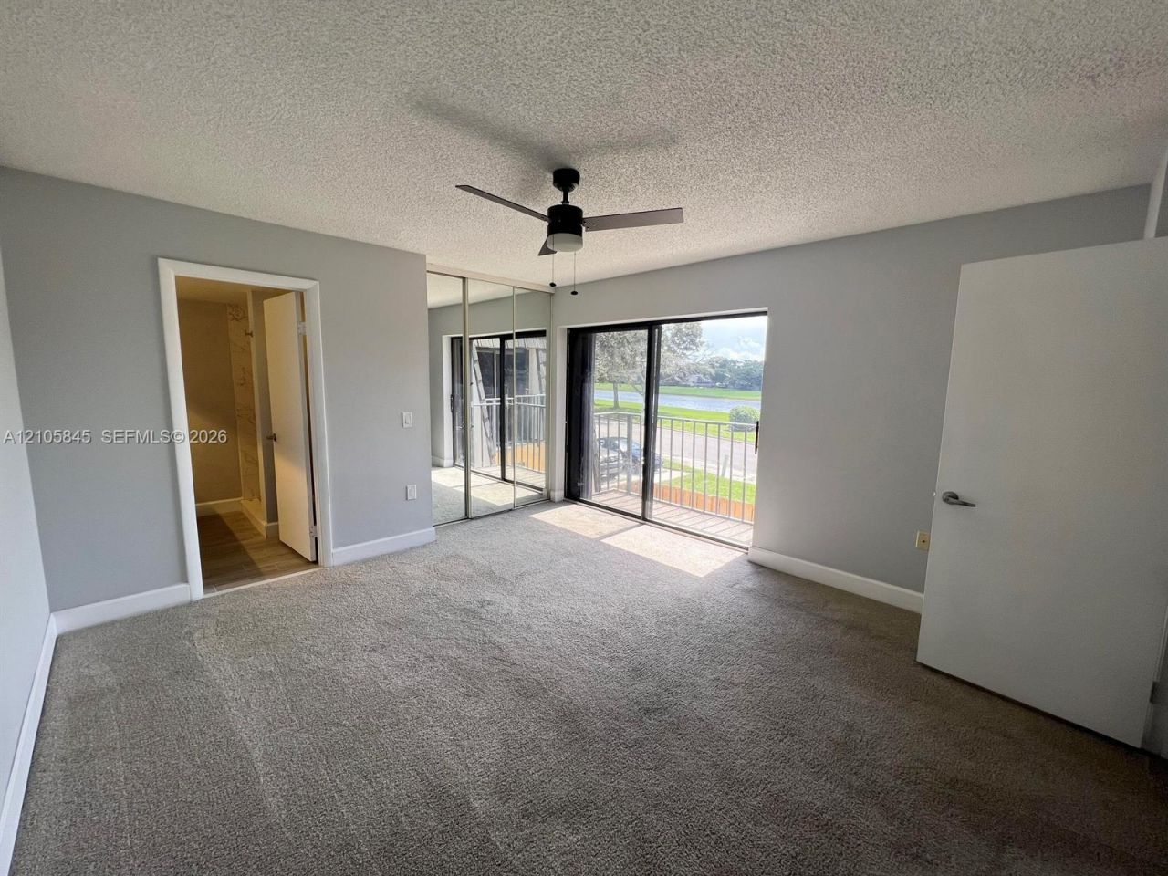 2001 20th Way , Unit 2001, West Palm Beach, FL 33407 Photo