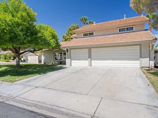 531 Carnforth Drive , Henderson, NV 89014
