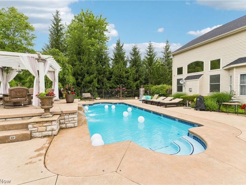 8874 Sharp Road, Olmsted Township, OH 44138 Photo 38