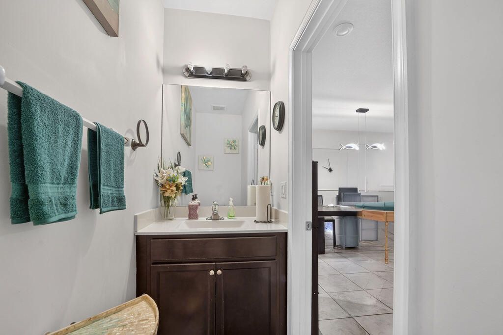 5282 Ashley River Road, West Palm Beach, FL 33417 Photo