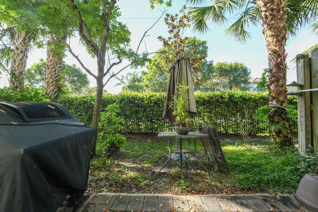 5282 Ashley River Road, West Palm Beach, FL 33417 Photo