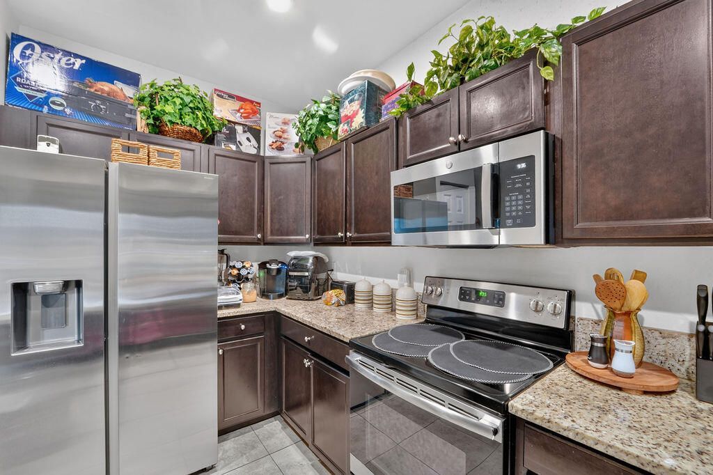 5282 Ashley River Road, West Palm Beach, FL 33417 Photo