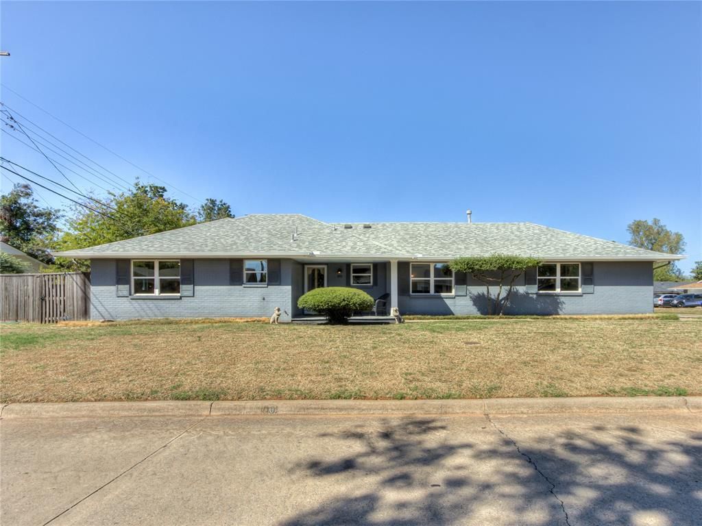 1001 W Woodcrest Drive, Midwest City, OK 73110 Main Photo