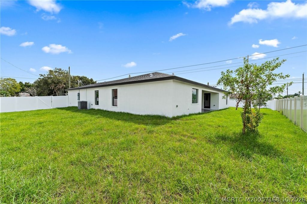 4588 SW Athena Drive , Port Saint Lucie, FL 34953 Photo