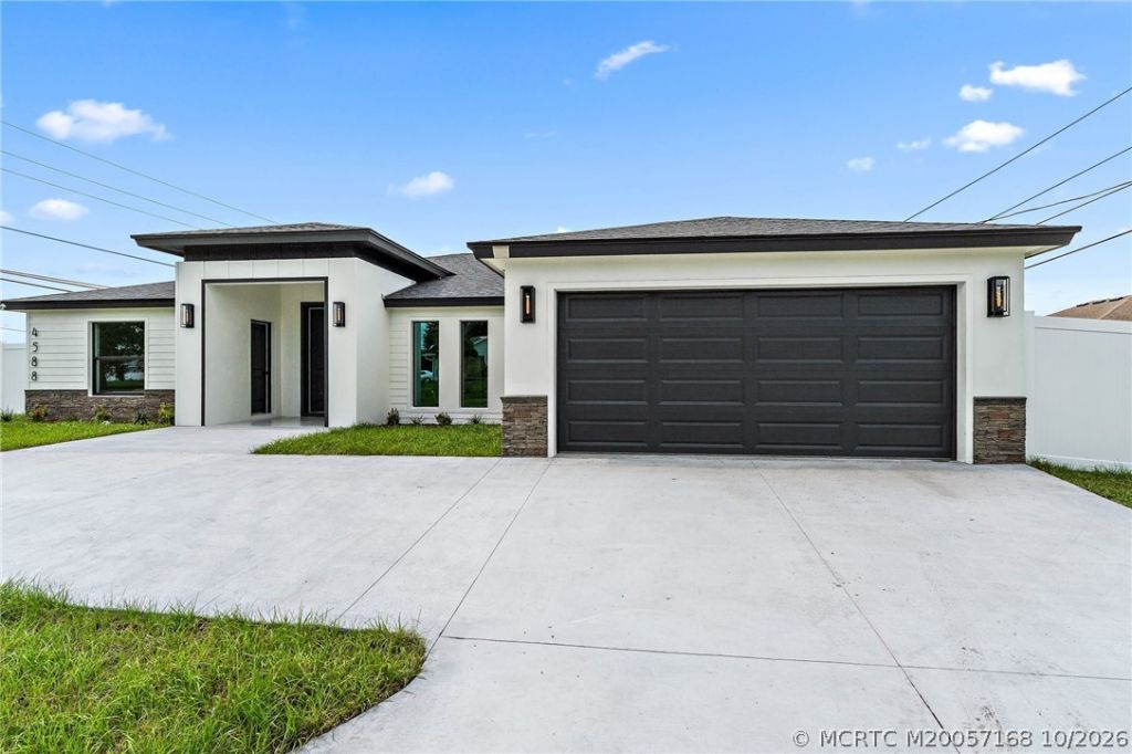 4588 SW Athena Drive , Port Saint Lucie, FL 34953 Photo