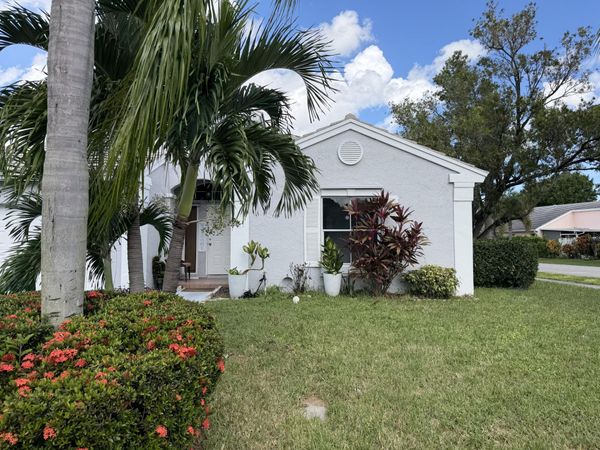 5305 NW 54TH Street NW, Coconut Creek, FL 33073