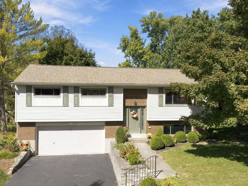 5580 Seville Court, Green Township, OH 45247 Photo 1