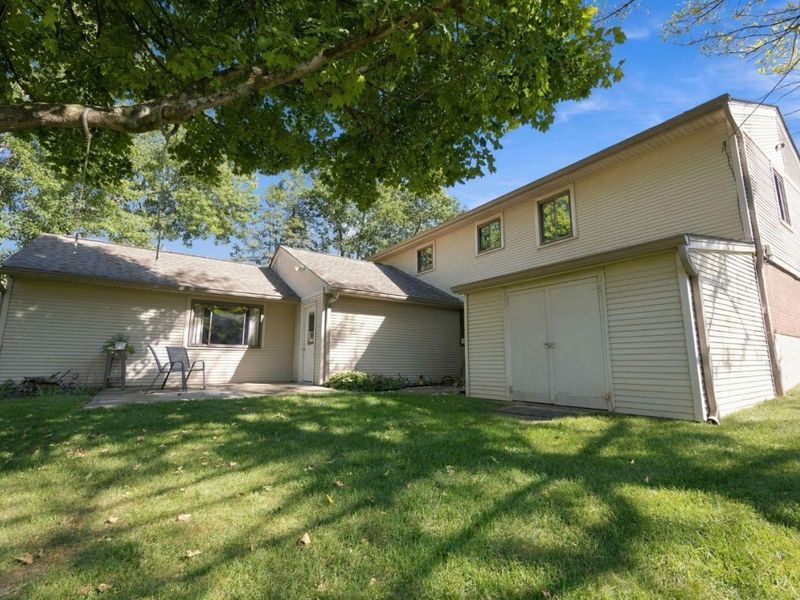 5580 Seville Court, Green Township, OH 45247 Photo 3