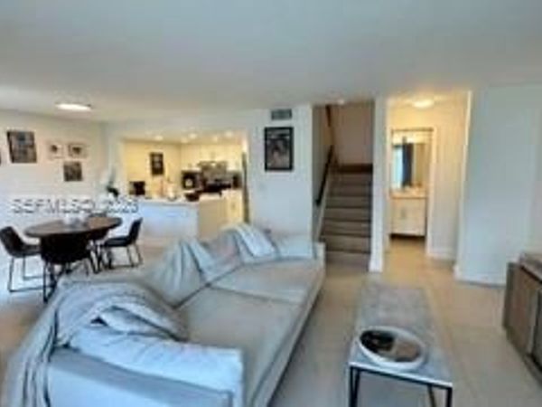 4540 SW 68th Ct Cir , Unit 43-7, Miami, FL 33155