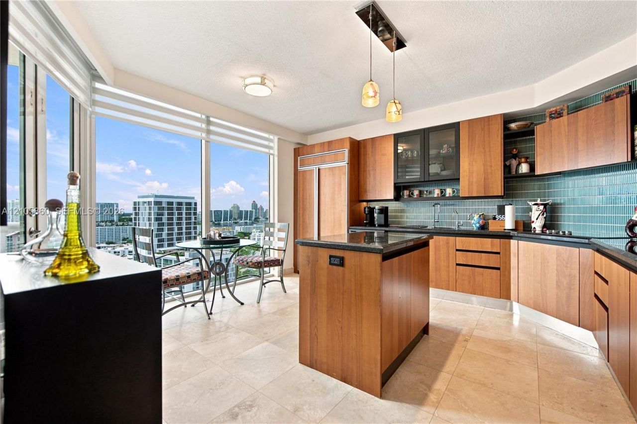 17555 Collins Ave , Unit 1903, Sunny Isles Beach, FL 33160 Photo