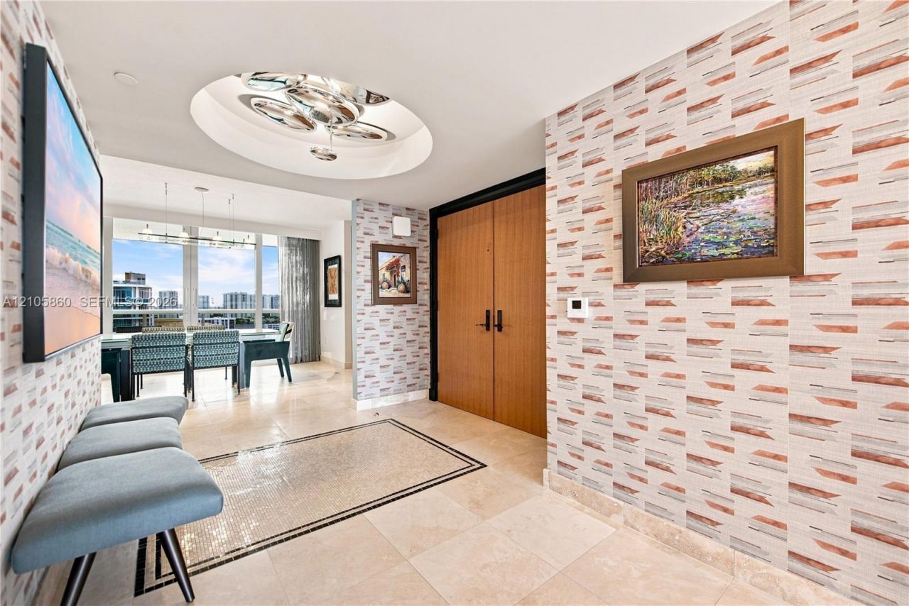 17555 Collins Ave , Unit 1903, Sunny Isles Beach, FL 33160 Photo