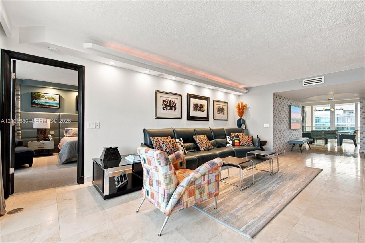 17555 Collins Ave , Unit 1903, Sunny Isles Beach, FL 33160 Photo