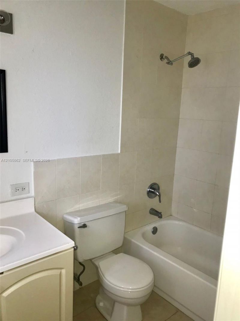 9974 SW 88th St, Unit 1021, Miami, FL 33176 Photo
