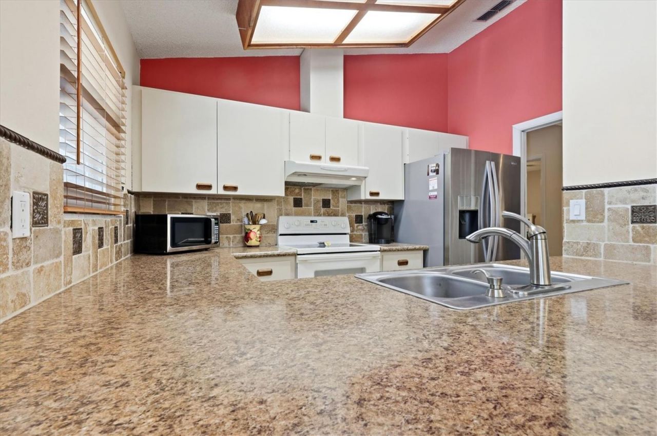 4006 75th Terrace E, Sarasota, FL 34243 Photo