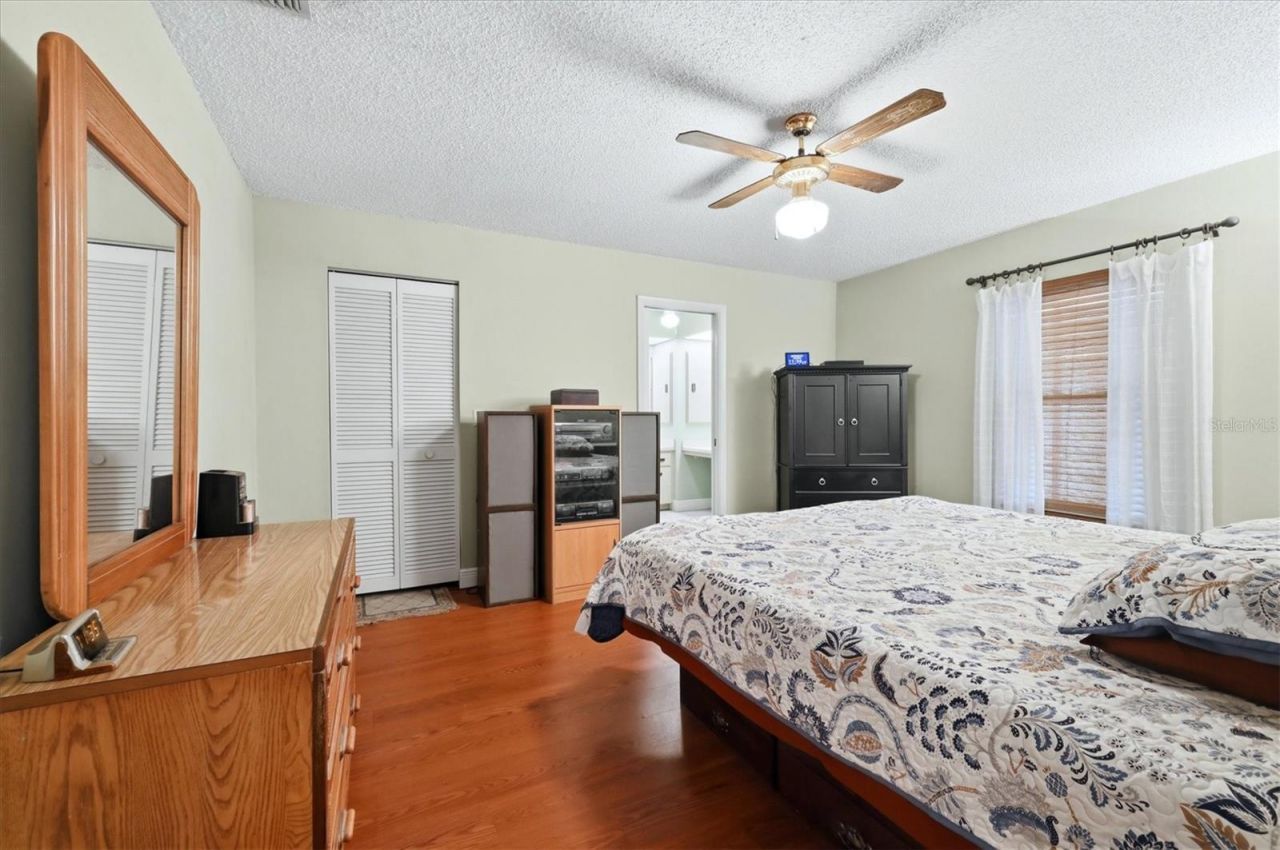 4006 75th Terrace E, Sarasota, FL 34243 Photo
