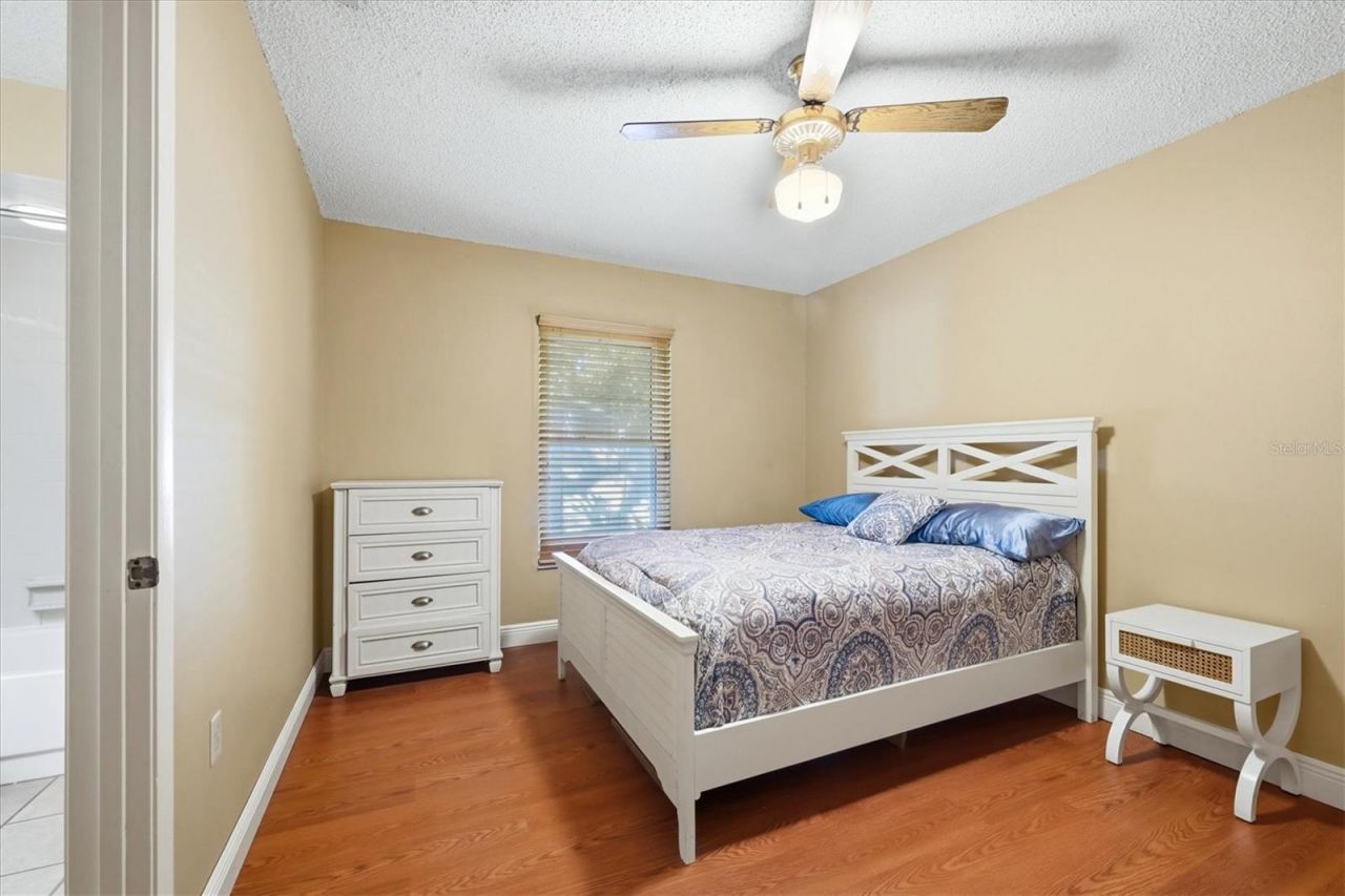 4006 75th Terrace E, Sarasota, FL 34243 Photo