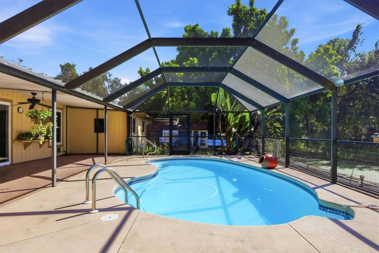 4006 75th Terrace E, Sarasota, FL 34243 Photo