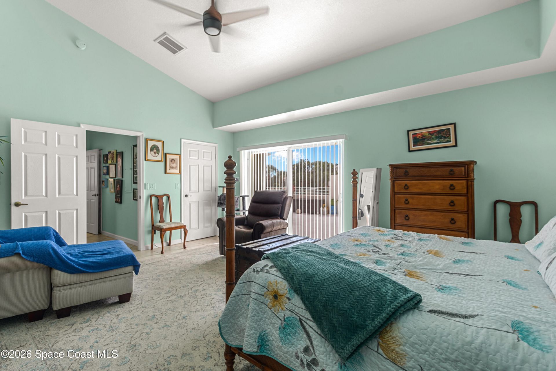 520 7th Square , Unit 202, Vero Beach, FL 32962 Photo