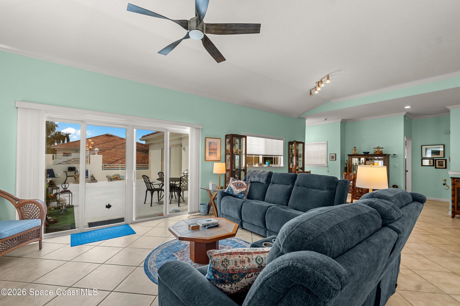 520 7th Square , Unit 202, Vero Beach, FL 32962 Photo