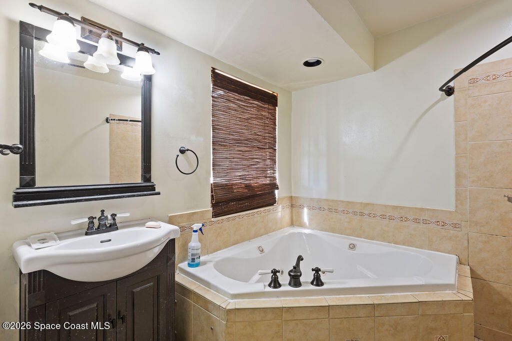 750 Becker Avenue NE , Palm Bay, FL 32905 Photo