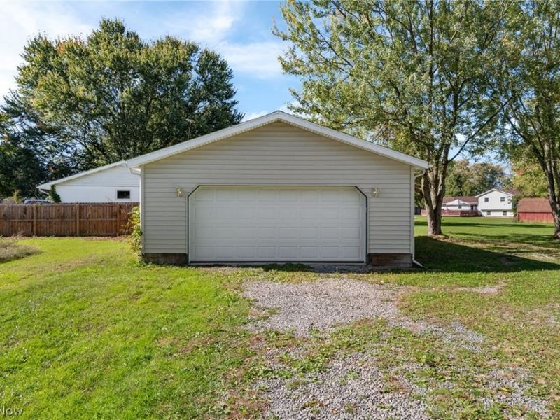 2665 Lyndale Avenue NW, Massillon, OH 44647 Photo 29