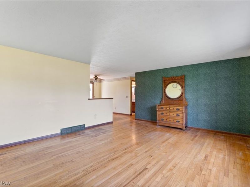 2665 Lyndale Avenue NW, Massillon, OH 44647 Photo 5