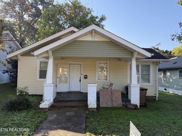 712 Radford Place, Knoxville, TN 37917