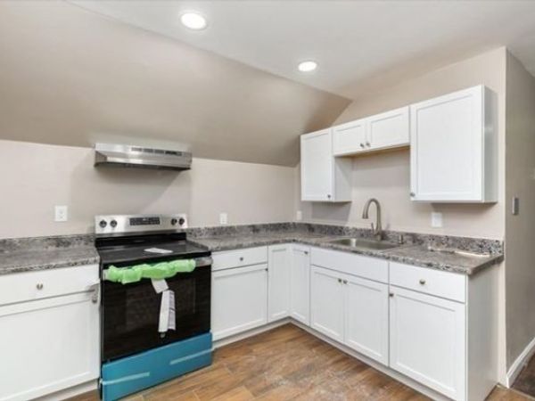 31 Garfield, Lawrence, MA 01843
