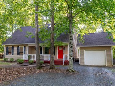 20 HARDWOOD RD , Palmyra, VA 22963