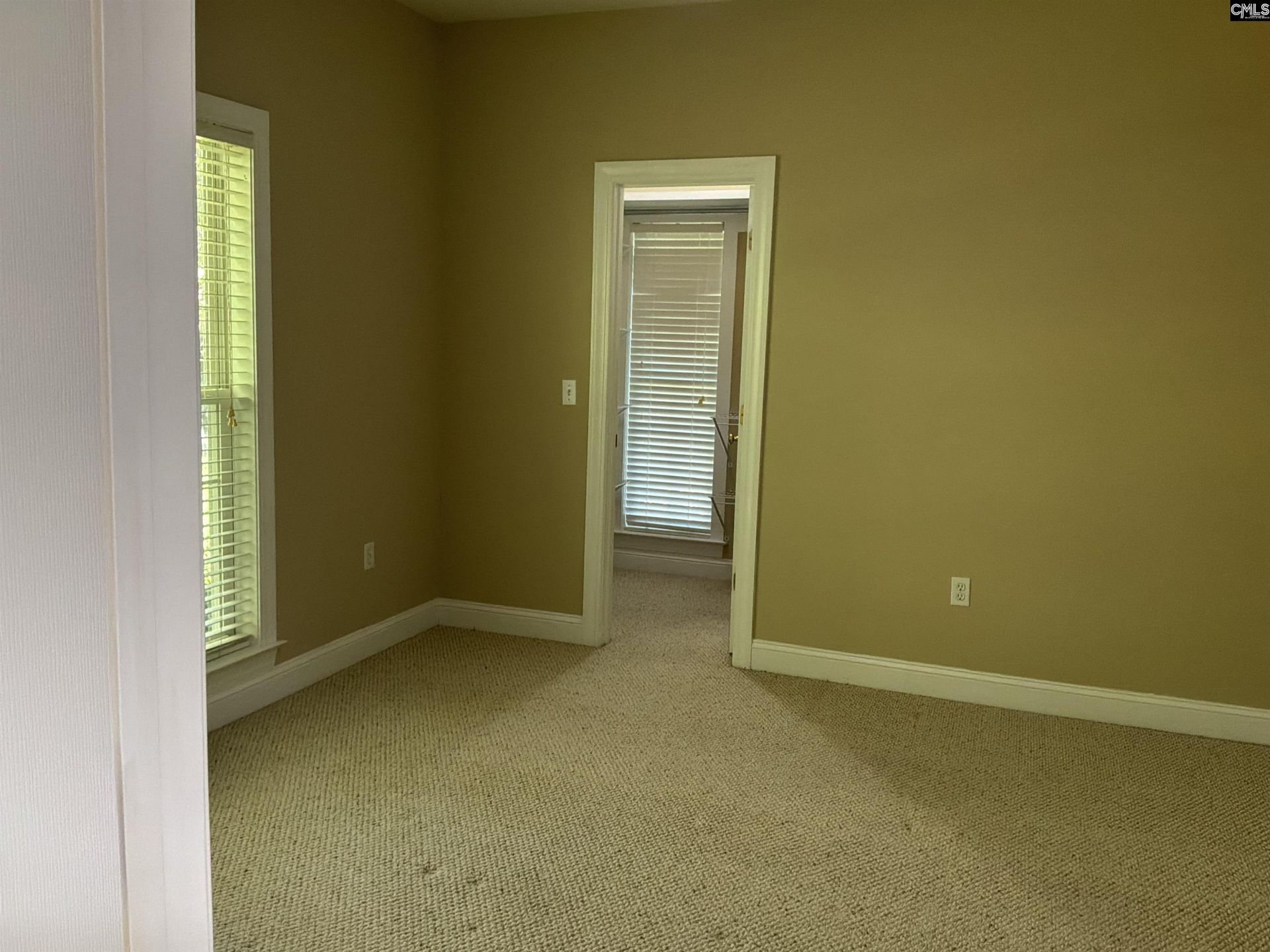 217 Waterford Pkwy Photo 32