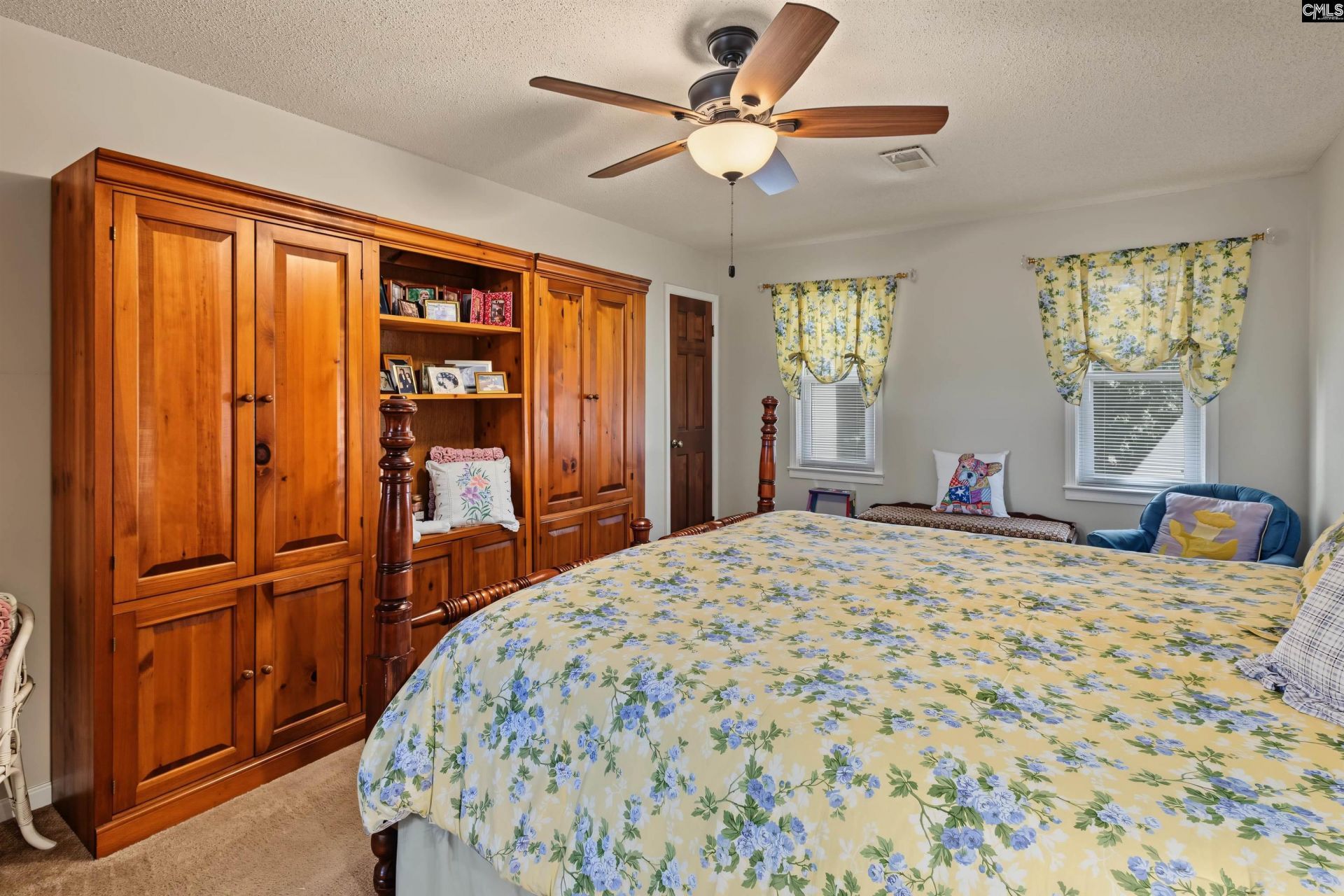100 Dale Valley Road  Photo 29