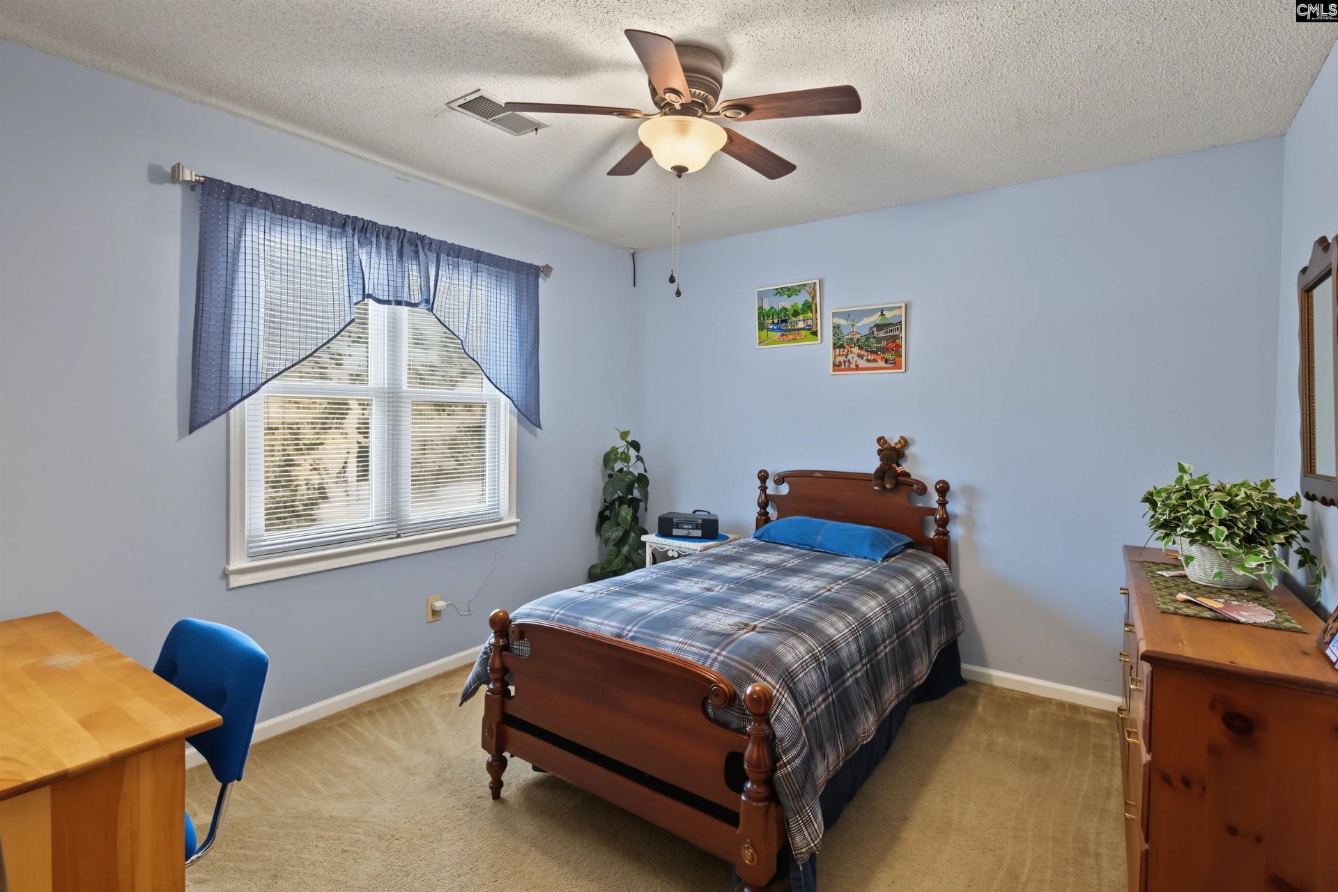 100 Dale Valley Road  Photo 32