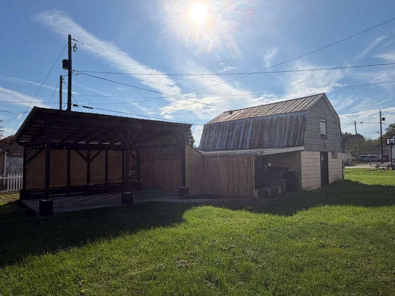 165 W Jennison Avenue, Logan, OH 43138 Photo 7