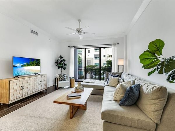 1030 3rd AVE S, Unit 215, NAPLES, FL 34102