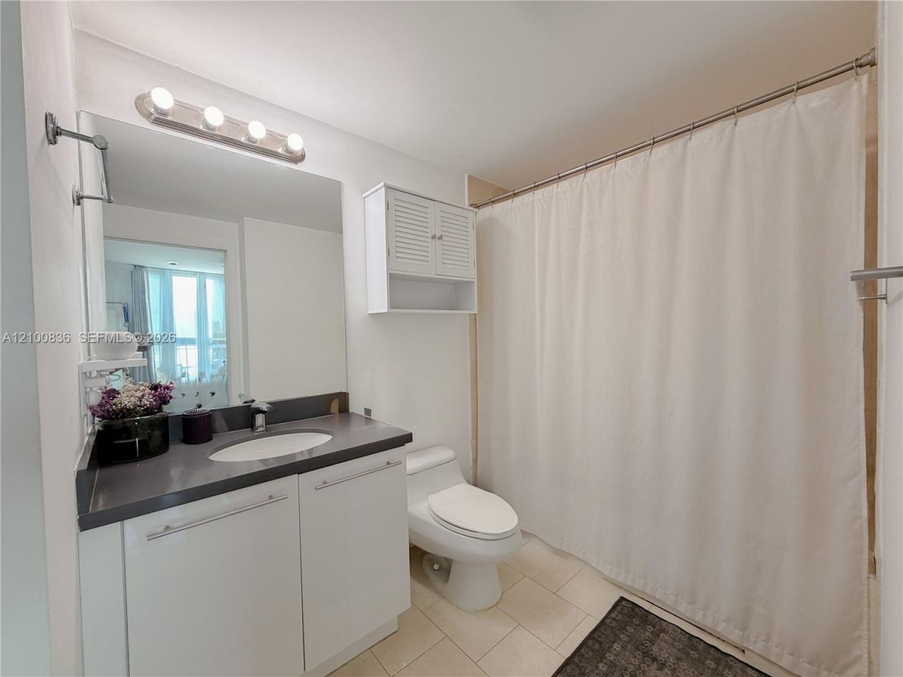 90 SW 3rd St , Unit 1910, Miami, FL 33130 Photo