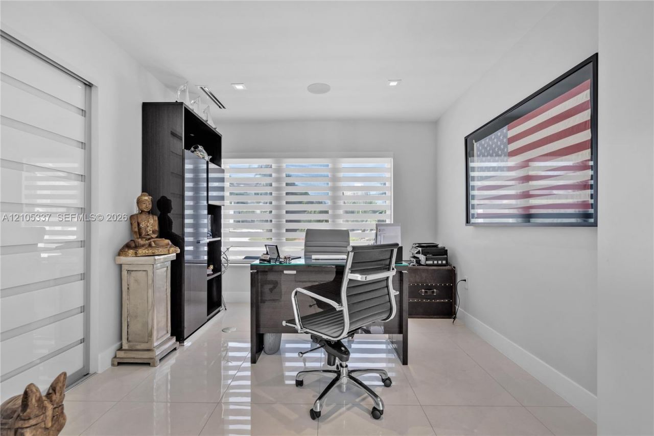 3322 NE 166th St , North Miami Beach, FL 33160 Photo