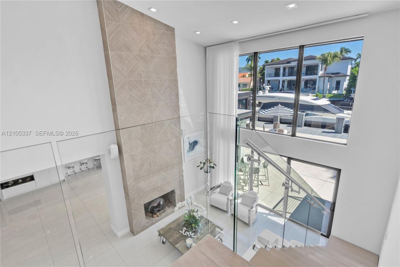 3322 NE 166th St , North Miami Beach, FL 33160 Photo