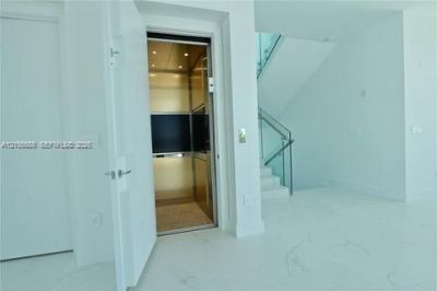 164 W Avenue C , Key Largo, FL 33037 Photo
