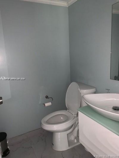 200 172nd St, Unit 101, Sunny Isles Beach, FL 33160 Photo