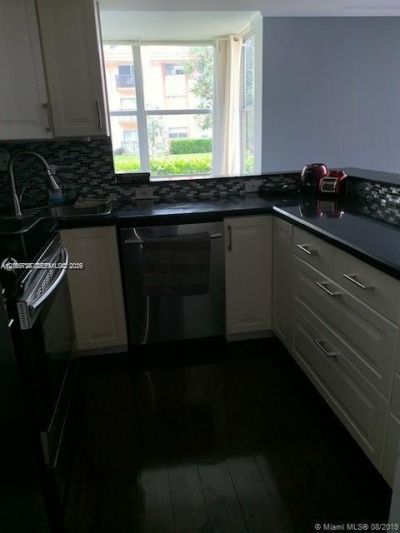200 172nd St, Unit 101, Sunny Isles Beach, FL 33160 Photo