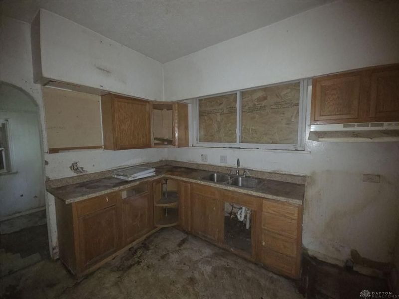 152 E Parkwood Drive, Dayton, OH 45405 Photo 11